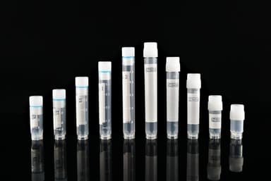 0.5ml Cryogenic Vial, Self-Standing, External Thread, sterile 50/pk, 500/