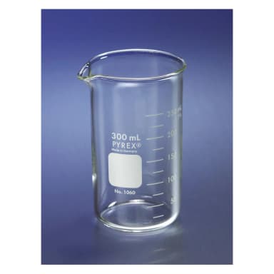 PYREX 400mL Tall Form Berzelius Beakers, with Spout, Graduated