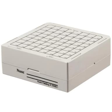 Micro MAX Storage Box w/8 x 8 Divider NS PC 132 x 132 x 52 mm